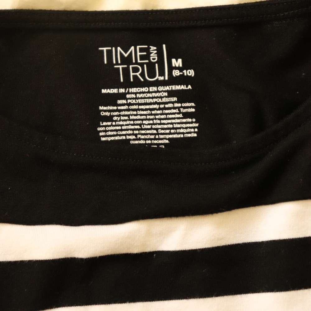 3/$20 Time and Tru Black and White 3/4 Sleeve Top - Picture 2 of 2